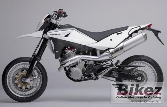 2011 Husqvarna SMS630 photo